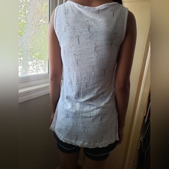 Simons 100% Linen White Tank Top - Picture 6 of 9